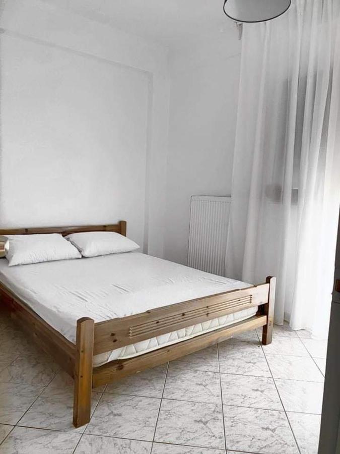 Chris Apartment Vasiliki  Bagian luar foto